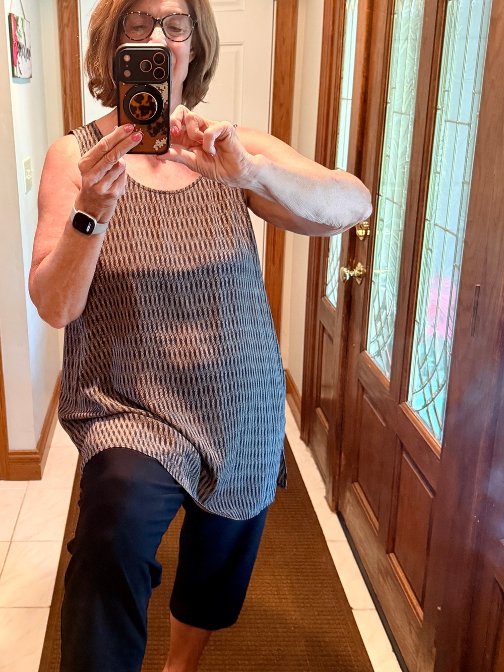 Eileen Fisher Black and Cream Sleeveless Textured Knit Tank